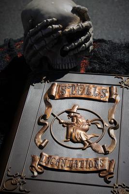 Download Wiccan Book of Shadows Journal: 150 Page Lined Notebook/Diary -  | PDF